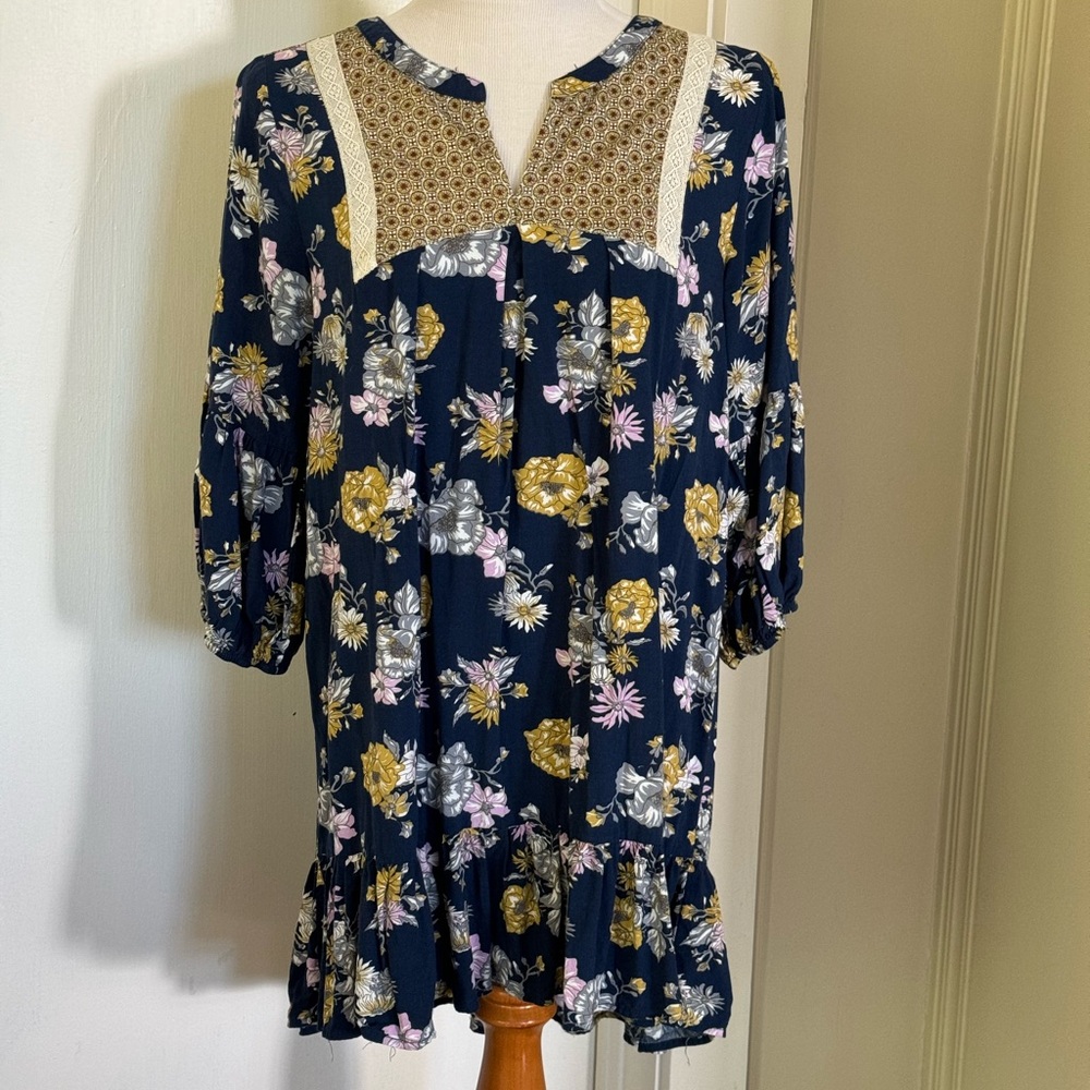 Umgee navy floral tunic with ruffle at hem